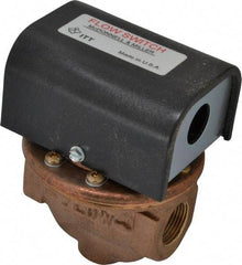 McDonnell & Miller - 100 psi, Brass Housing, High Sensitivity Flow Switch - 0.12 Flow Set Point, 0.12 to 2.5 GPM - Top Tool & Supply