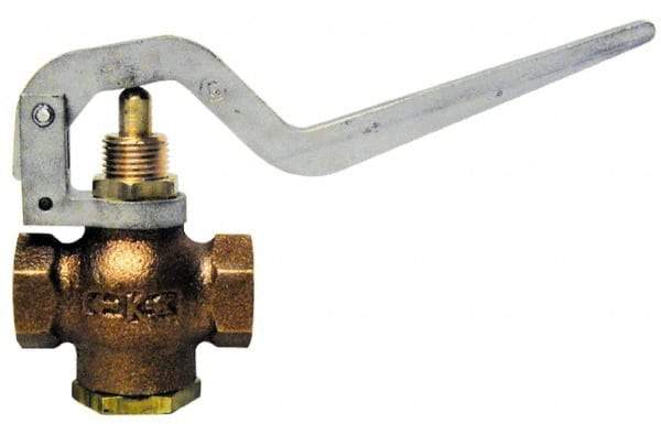 Kingston - 1-1/4" Pipe, 400 Max psi, Buna N Disc, Self Closing Control Valve - Balanced Valve Squeeze Lever, FNPT x FNPT End Connections - Top Tool & Supply