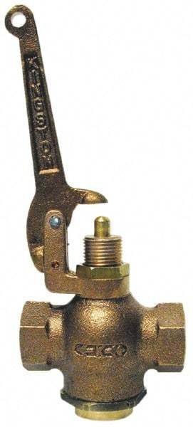 Kingston - 3/4" Pipe, 400 Max psi, Buna N Disc, Self Closing Control Valve - Pull Lever, FNPT x FNPT End Connections - Top Tool & Supply