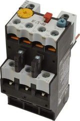 Eaton Cutler-Hammer - 4 to 6 Amp, 690 VAC, Thermal IEC Overload Relay - Trip Class 10, For Use with 7-15 A Contactors - Top Tool & Supply