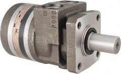 Parker - NPT Thread, 1/2" Port Size, 722 Max RPM, Bi Rotational, 4 Bolt Mount Hydraulic Motor - 1,800 Max psi, 3 Cu In Displacement, 180°F Max - Top Tool & Supply