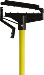 O-Cedar - 60" Standard Fiberglass Quick Connect Mop Handle - 1" Handle Diam, 1 to 5" Wet Mop Head Band, Use with Wet Mops - Top Tool & Supply