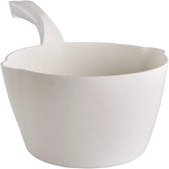 Remco - 64 oz White Polypropylene Round Bottom Scoop - 8.3" Wide x 4-1/2" Deep Bowl, 5-1/2" Handle Length, 13" OAL - Top Tool & Supply