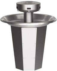 Bradley - Circular, Infrared Sensor, External Drain, 36" Diam, 5 Person Capacity, Stainless Steel, Wash Fountain - 0.5 GPM - Top Tool & Supply