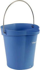 Vikan - 1-1/2 Gal, Polypropylene Round Blue Single Pail with Pour Spout - Handle Included - Top Tool & Supply