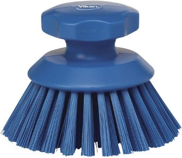 Vikan - 1-1/2" Bristle Length, Polyester Food Service Brush - 3-3/4" Long x 5" Wide Head, 5" OAL, Blue, Polypropylene Block - Top Tool & Supply