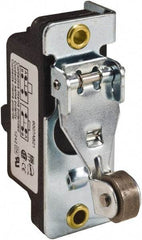 Square D - SPDT, NC/NO, 600 VAC, Screw Terminal, Roller Plunger Actuator, General Purpose Limit Switch - 1 NEMA Rating, IP20 IPR Rating, 1/2 Lb. Operating Force - Top Tool & Supply