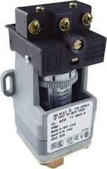 Square D - SPDT, 3 to 150 psi, Electromechanical Pressure and Level Switch - Adjustable Pressure, 120 VAC at 6 Amp, 125 VDC at 0.22 Amp, 240 VAC at 3 Amp, 250 VDC at 0.27 Amp, 1/4 Inch Connector, Screw Terminal, For Use with 9012G - Top Tool & Supply