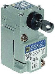 Square D - SPDT, NC/NO, 600 Volt Screw Terminal, Plunger Actuator, General Purpose Limit Switch - 1, 2, 4, 6, 12, 13, 6P NEMA Rating, IP67 IPR Rating - Top Tool & Supply