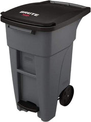 Rubbermaid - 32 Gal Gray Rectangle Trash Can - Plastic, None Graphic, 37.16" High x 20.62" Wide, Lid Included - Top Tool & Supply