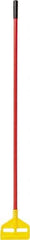 Rubbermaid - 60" Standard Fiberglass Clamp Jaw Mop Handle - 1" Mop Head Band, Plastic Connector, Use with Wet Mops - Top Tool & Supply