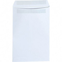 Universal One - 2-1/4" Long x 6.38" Wide Self Seal White Catalog Envelope - White - Top Tool & Supply