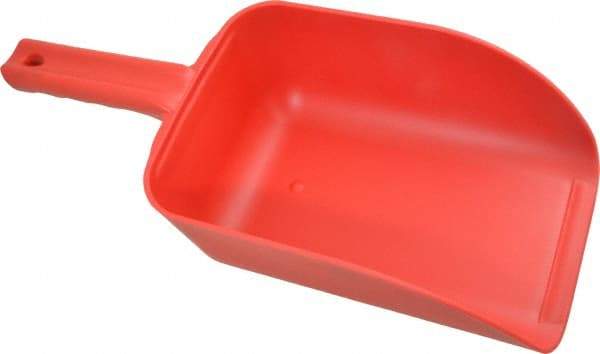 Remco - 82 oz Red Polypropylene Flat Bottom Scoop - 5.9" Wide x 3.3" Deep Bowl, 4-1/2" Handle Length, 15.1" OAL - Top Tool & Supply