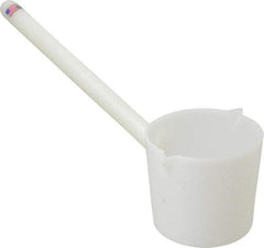 Dynalon Labware - 1,000 ml Polyethylene Short Dipper - 12" Long Handle - Top Tool & Supply