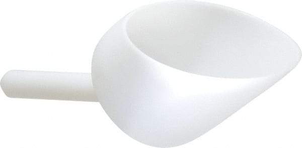 Bel-Art - 32 oz White Polyethylene Round Bottom Scoop - 4.9" Wide x 5-1/2" Deep Bowl, 5" Handle Length, 10" OAL - Top Tool & Supply