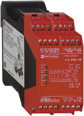 Square D - 24 VAC/VDC, 5 VA Power Rating, Standard Electromechanical & Solid State Screw General Purpose Relay - 6 Amp at 24 VAC/VDC, 1NC/4SS (Auxiliary) & 3NO - Top Tool & Supply