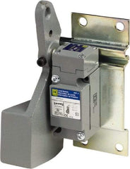 Square D - SPST, NC, 250 VDC, 600 VAC, Screw Terminal, Rotary Head Actuator, General Purpose Limit Switch - 1, 2, 4, 6, 12, 13, 6P NEMA Rating, Front Mount/Rear Mount - Top Tool & Supply