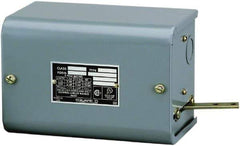 Square D - 1 NEMA Rated, DPST-DB, Float Switch Pressure and Level Switch - 575 VAC, Line-Load-Load-Line Terminal - Top Tool & Supply