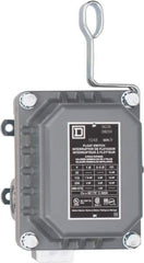 Square D - 4 NEMA Rated, DPST, Float Switch Pressure and Level Switch - 575 VAC, Line-Load-Load-Line Terminal - Top Tool & Supply