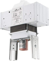 Cooper Lighting - 250 Watt, High Bay Ballast Housing for Metal Halide Lamp - Includes Protected Socket, 120-277 Volts - Top Tool & Supply