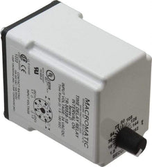 Macromatic - 8 Pin, Multiple Range DPDT Time Delay Relay - 10 Contact Amp, 24 VAC/VDC, Knob - Top Tool & Supply