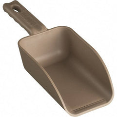 Remco - 32 oz Brown Polypropylene Flat Bottom Scoop - 4.3" Wide x 3" Deep Bowl, 4-1/2" Handle Length, 11-1/2" OAL - Top Tool & Supply