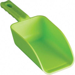 Remco - 32 oz Lime Polypropylene Flat Bottom Scoop - 4.3" Wide x 3" Deep Bowl, 4-1/2" Handle Length, 11-1/2" OAL - Top Tool & Supply