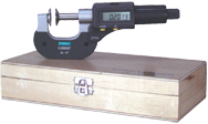 0 - 1"/0 - 25mm Measuring Range - .00005"/.001mm Resolution - Ratchet Thimble - High Speed Steel Face - Electronic Disc Micrometer - Top Tool & Supply